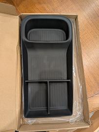 organizer in plastica morbida per polestar 4