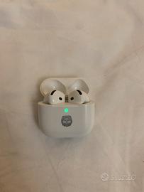 AirPods 4