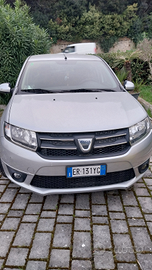 Dacia Sandero 1.2 GPL 75 CV Laureate