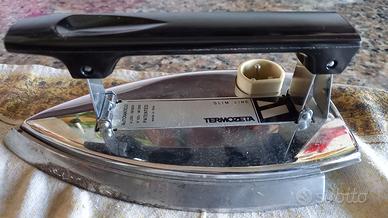 Ferro da stiro pieghevole