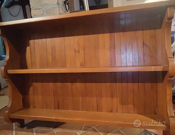 Portabottiglie in legno in stile rustico