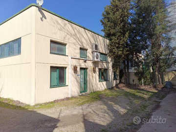 Capannone Artigianale Zona Ind. Mombaroccio