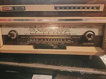 RADIO A VALVOLE VINTAGE