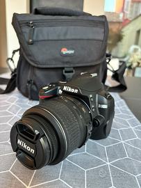 Nikon D3000 come nuova