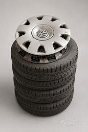 4 Pirelli Invernali 195/65 R15 con Cerchi VW