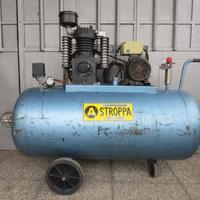 Compressore aria 300 litri  v 220 / 380 4hp