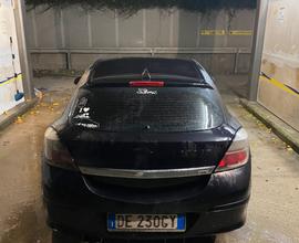 Opel astra gtc