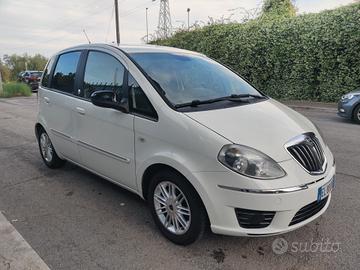 Lancia MUSA 1.4 8V Ecochic (GPL) Gold