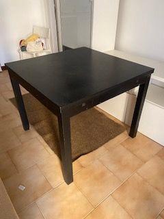 Tavolo quadrato nero in legno 90X90