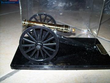 Modellino metallo funzionante cannone guerra civil