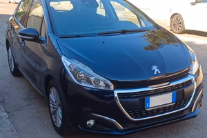 PRIVATO VENDE PEUGET 208