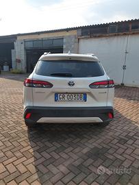 toyota corolla cross come nuova
