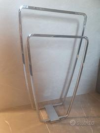 Porta Asciugamani  in acciaio da terra verticale