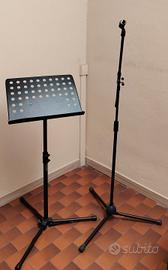 Asta porta microfono e leggio