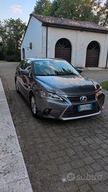 Lexus ct 200h
