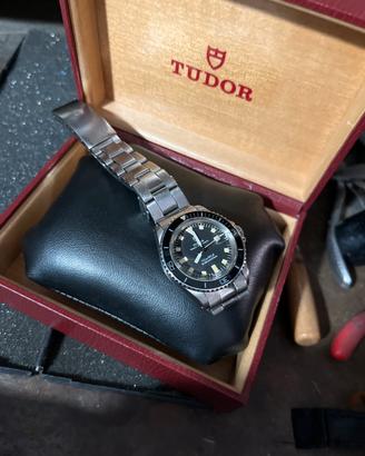 Tudor Prince Oysterdate Mini-Sub