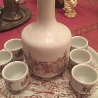 Vassoio bottiglia e tazzine ceramiche Ungheresi