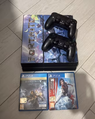PS4 Fat + 2 Controller + 2 Giochi