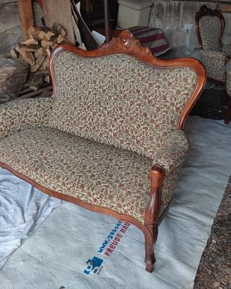 Divano Vintage  in Noce 