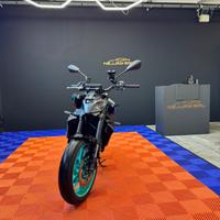 Yamaha MT-09 Y-AMT 900cc 120 cv
