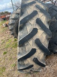 Gomme trattore 18.4R 30