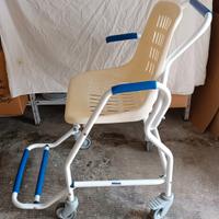Sedia a rotelle per doccia Anziani/Disabili