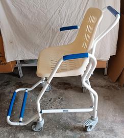 Sedia a rotelle per doccia Anziani/Disabili