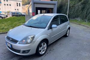 Ford fiesta 1.4 diesel 2008 Neopatentati ok