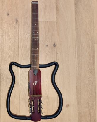 Chitarra da viaggio steel string con piezo