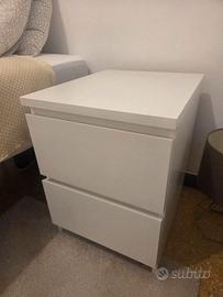 Comodino MALM con due cassetti colore bianco