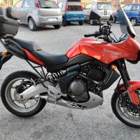 moto kawasaki versys 650 con 13000 km originali