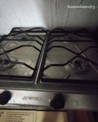 piano cottura 4 fuochi Smeg