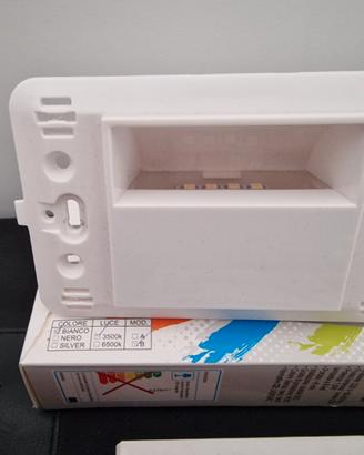 SEGNAPASSI LED 1,6 W PER SCATOLA 503