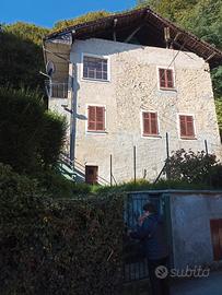 Val Sesia casa indipendente con giardino e rustico