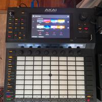 Akai force + case thon