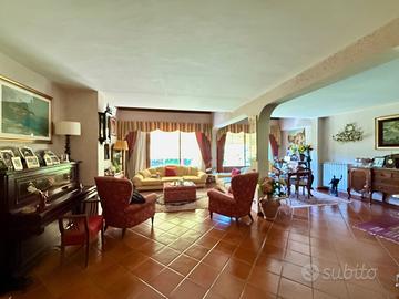 Villetta quadrifamiliare Roma [1053VRG]