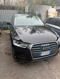 Q3 2.0 TDI 150 CV BUSINESS
