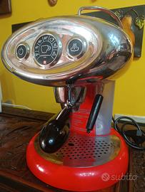 macchina caffè illy iperespresso 7.1 rossa