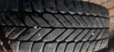 Pneumatici M+S 155/65 R14