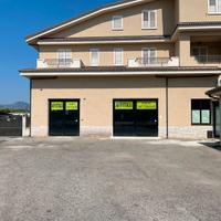 Locale commerciale-Negozio-Deposito