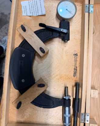 Micrometro con comparatore