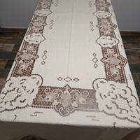 tovaglia da 12 in lino e Burano con tovaglioli 