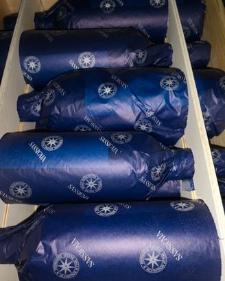 Cassa 12 bt. Sassicaia 2015 con velina,perfette.