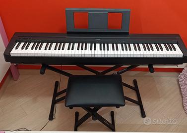 Pianoforte digitale Yamaha p45