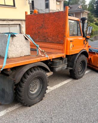 Unimog 421