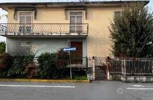 Porzione di casa a Leno (BS)