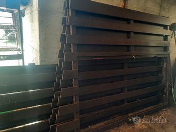 Cancello doppio con pedonale