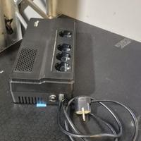 UPS SCHNEIDER 800VACON PRESE SCHUKO