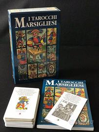 carte  divinatorie  MARSIGLIESI BOOK + CARDS -