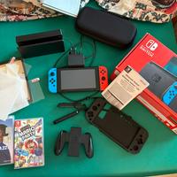 Nintendo Swith completa di accessori